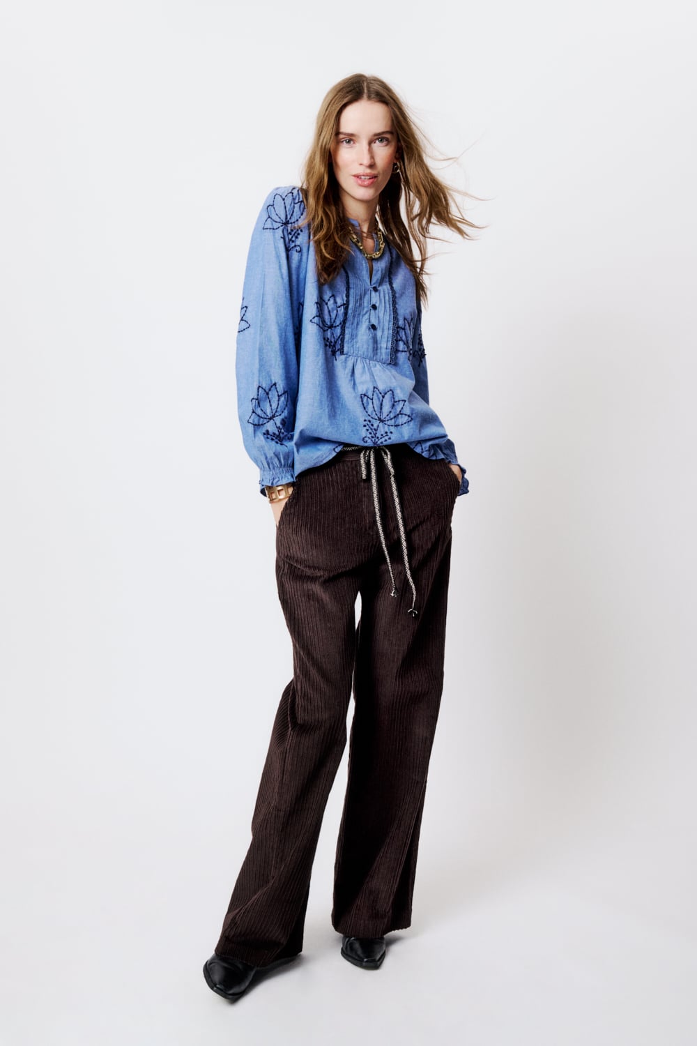 Agnes - 3920 Lavender