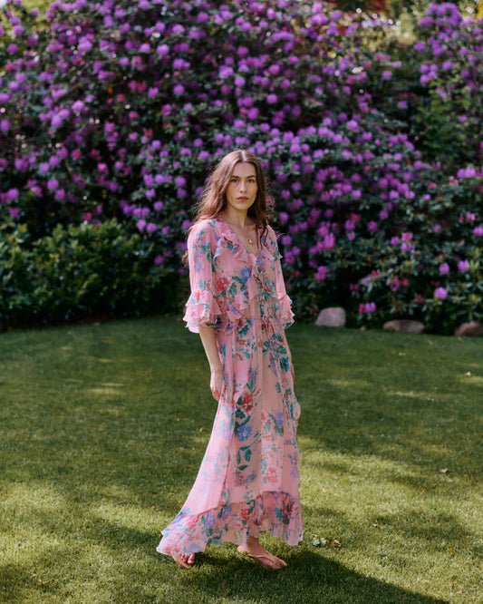 Kirsten - 2007 Veiled pink